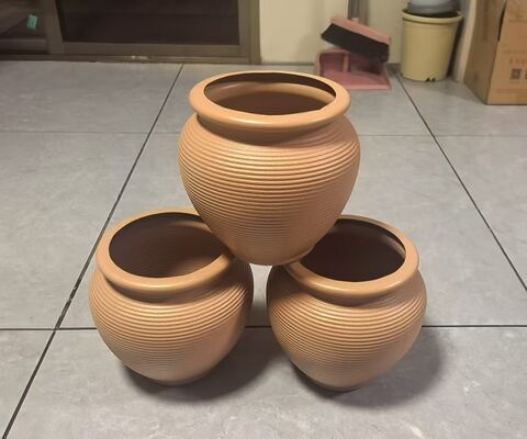 HDPE Ceramic Flower Plate with Embossing and PE Coated Finishing in Multiple Sizes
