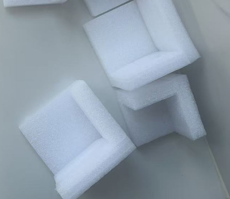 제조업자 유통 진주 면화 L형 가장자리 보호 코너 운송 문 및 창문 진주 면화 가장자리 포장 스트립 포장 코너 EPE 폼