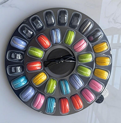 재사용 가능한 마카론 포장용 식품 등급 PET 소재로 된 24 구멍 마카론 트레이