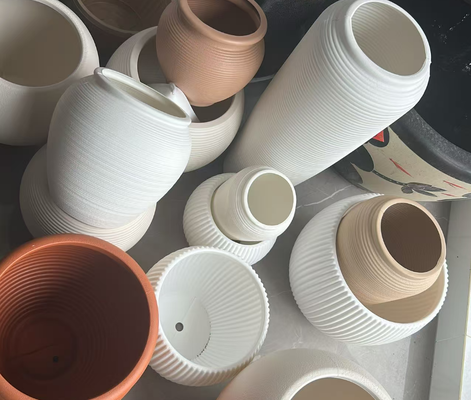 HDPE Ceramic Flower Plate with Embossing and PE Coated Finishing in Multiple Sizes